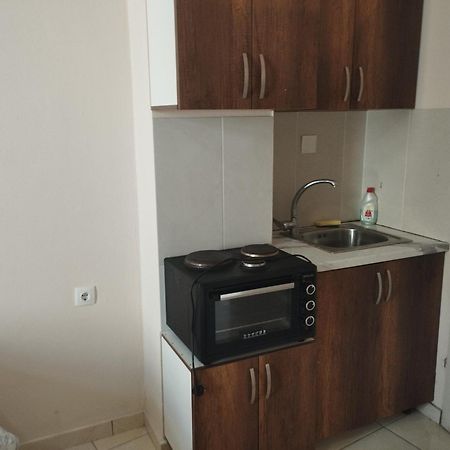 Apartmán Στούντιο Στη Στοά Βαρβουτσή #1 Kalamata Exteriér fotografie